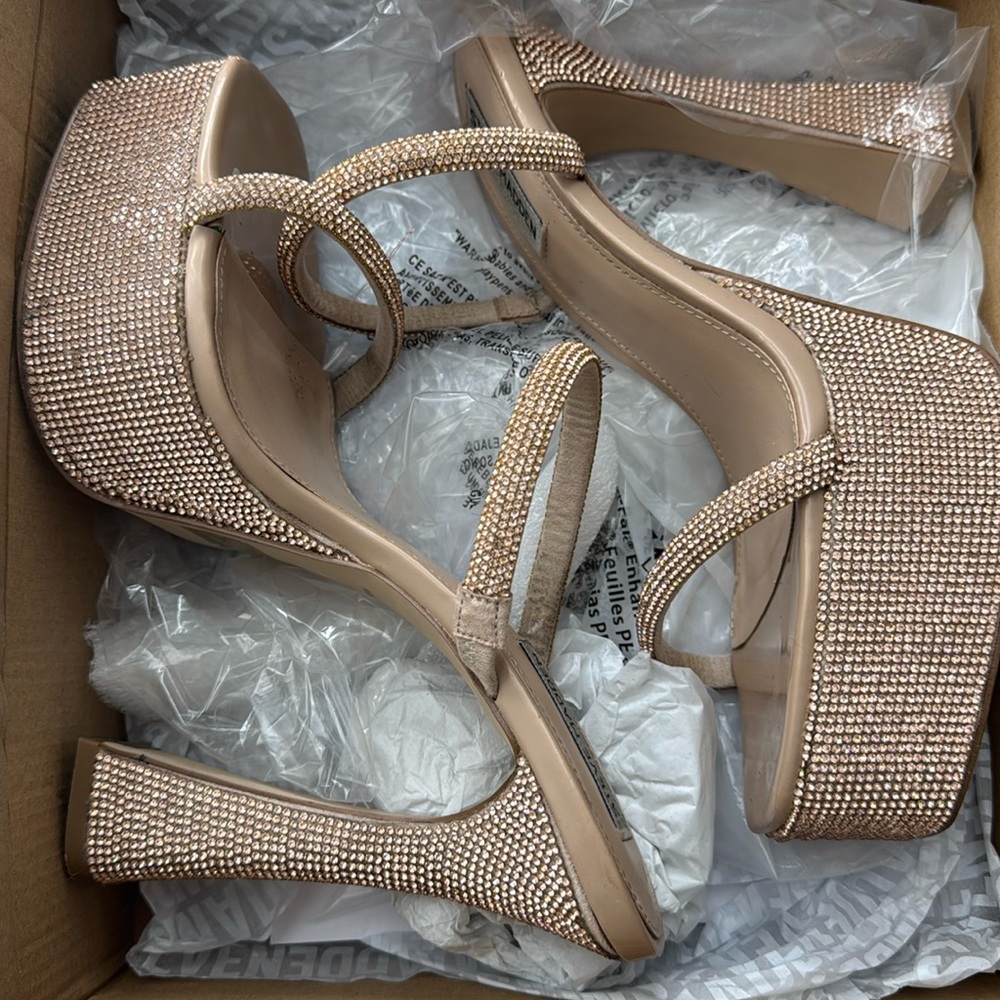 Steve Madden Zayn Platform Sandal